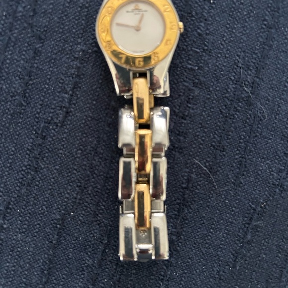 Baum and Mercier Watch - Picture 5 of 6